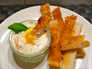 Oeuf en cocotte with toasted soldiers